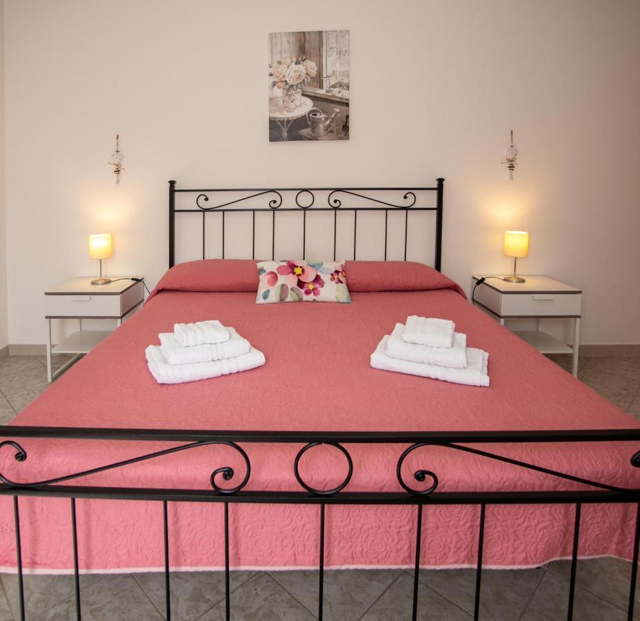 Royal Rooms Terracine Extérieur photo